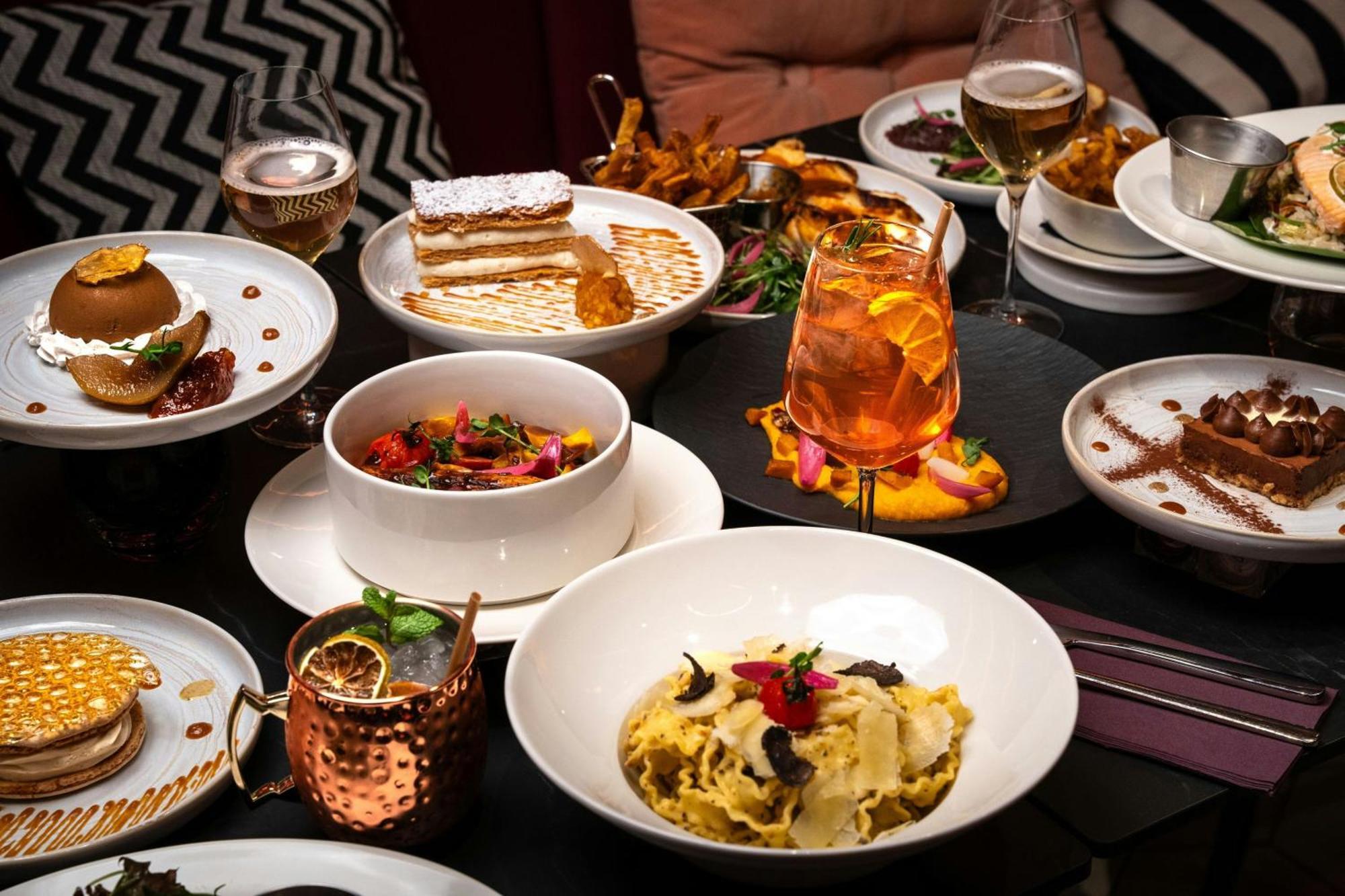 Moxy Paris Val D'Europe Hotel Montévrain Kültér fotó