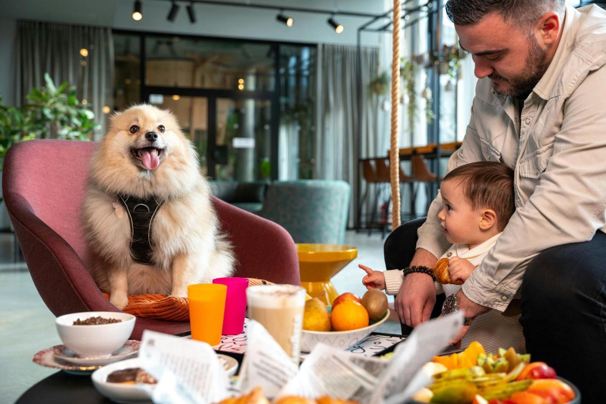 Moxy Paris Val D'Europe Hotel Montévrain Kültér fotó